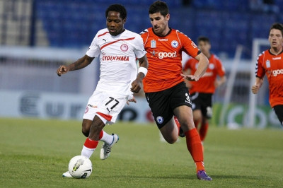 Θέλει Μακούν η Ρεν!