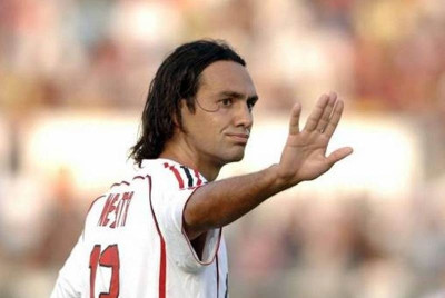 Νέστα: «Μεγάλη απώλεια αν φύγουν Σίλβα και Zλάταν»