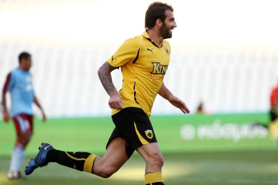 Μάκος: «Αργοπεθαίνει το ελληνικό ποδόσφαιρο»