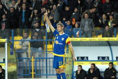 Θέλει Χαριστέα και Οσμάν ο Άρης!