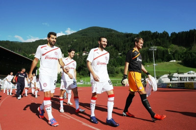 Επιστρέφει στην Ελλάδα ο Ολυμπιακός