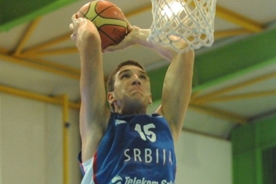 Ανακοίνωσε Μούσλι η Παρτιζάν