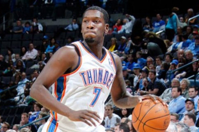 Συμφωνία του Ρόγιαλ Άιβι με τους 76ερς