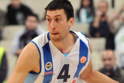 Πάει και για Ούκιτς η Ούνιξ!