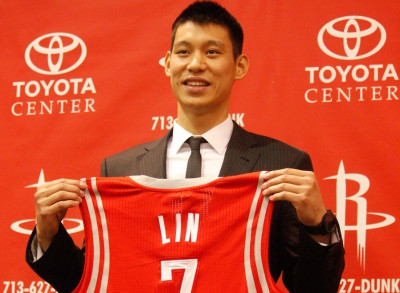 Η παρουσίαση του Λιν από τους Ρόκετς (video)