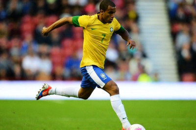 Ανεβάζει την προσφορά για Μούρα η Γιουνάιτεντ