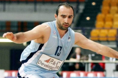 Προχωρημένες επαφές με δύο στον Πανιώνιο