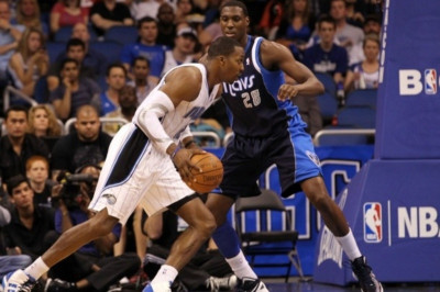 Προς Ντουάιτ Χάουαρντ οι Μάβερικς!