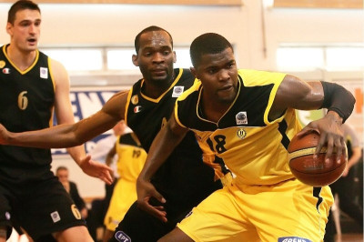 Πήρε Νάνα στην Μπραουνσβάιγκ ο Φλεβαράκης