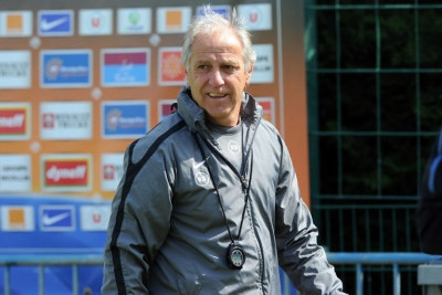 Ζιράρ: «Να βρούμε τρόπους να σταματήσουμε τον Ιμπραΐμοβιτς»