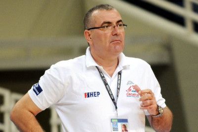 Έδιωξε τον Μπογκντάνοβιτς ο Ρέπεσα