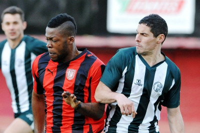 Ανανέωσε και ο Μπακομήτρος στα Ψαχνά