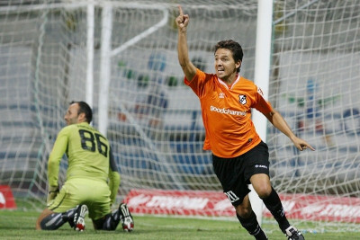 Με Ρούσεφ, Ταραλίδη η Δόξα στον Βώλακα