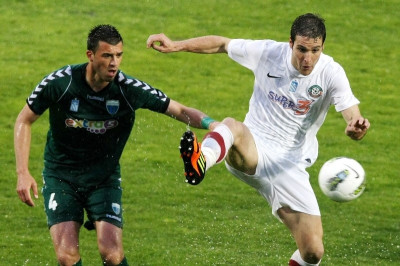 Πιερικός: Φουλάρει για Καζάκη, Δεσποτόφσκι