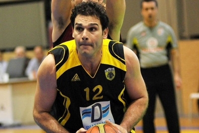 Εν αναμονή του Σκλάβου στο Περιστέρι