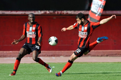 Καλλιθέα: Υπέγραψε ο Ατματζίδης