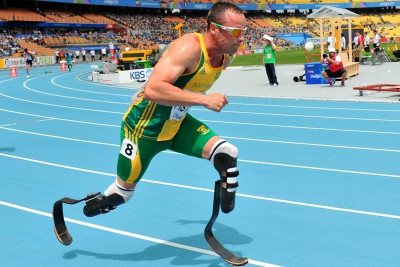 Ζήσης: «Απίστευτη θέληση και καρδιά από τον Πιστόριους»