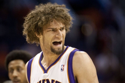 «Νυστέρι» σε Ρόμπιν Λόπεζ