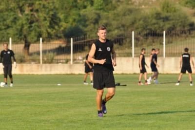 Υπογράφουν στη Δόξα οι Καμινιώτης, Καπνίδης