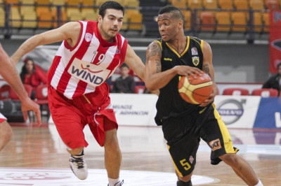 Εξετάζει προσφορές ο Ταουρίν Γκριν