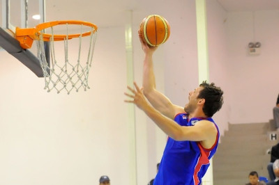 Συζητάει με δύο ο Πανιώνιος