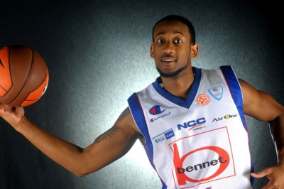 «Έκλεισε» στη Ναντέρ ο Λάιτι