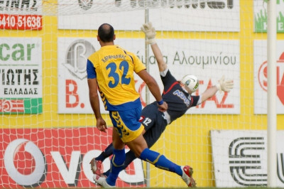 Ζαφειρόπουλος: «Επαφές με Απόλλωνα για Καραμαλίκη»