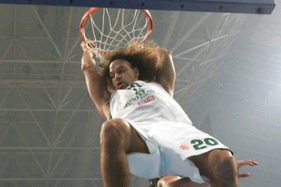 Αποσύρθηκε ο Στόουνρουκ!