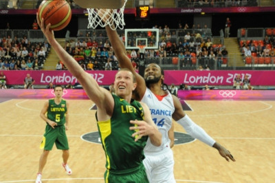 Αποθέωση για Σονγκάιλα και Λιθουανία