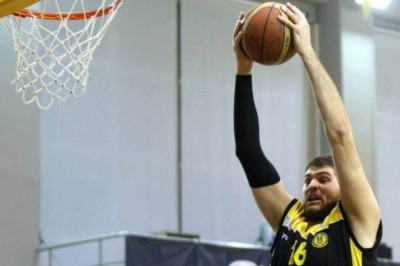 Κινήσεις τακτικής από Ηλυσιακό