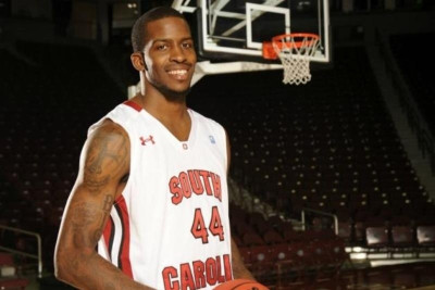 Από τον Άρη στη Ντνίπρο Αζότ του Φραγκιά ο Μάλντροου