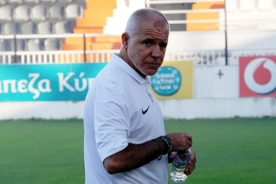 Δοκιμάζει Κουρδάκη ο ΟΦΗ