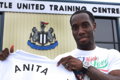 Ανακοινώθηκε από Νιούκαστλ ο Ανίτα!