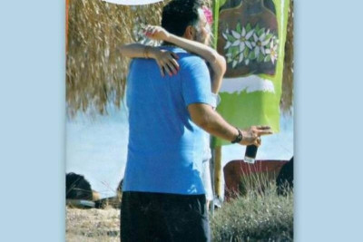 Αρναούτογλου: Άλλη αγκαλιάζει, άλλη αγαπάει
