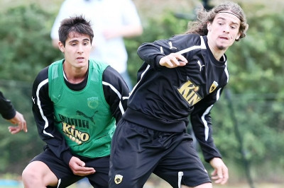 Υπέγραψαν τρεις, περιμένει «Κούτσια» η ΑΕΚ