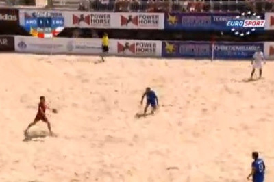 Όταν ο τερματοφύλακας σκοράρει (video)