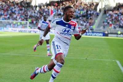 Το ψαλιδάκι-γκολ του Μπάστος σε φωτογραφία GIF