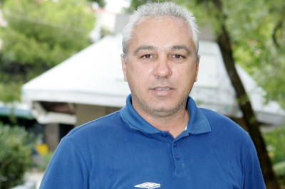 Χατζηαθανασίου: «Περισσότερες ευκαιρίες στον Πετρόπουλο»