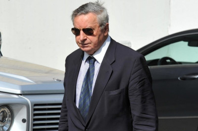 Καμάρας: «Καμία παράβαση, τυπικό ζήτημα»