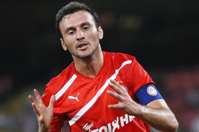 «Τόρο» δένει... λιμάνι, Κουαρέσμα πιάνει!