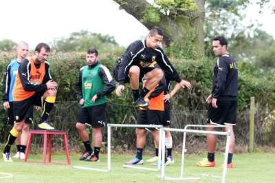 Μπαίνουν χειρουργείο Καλογέρης, Τσαμουρλίδης