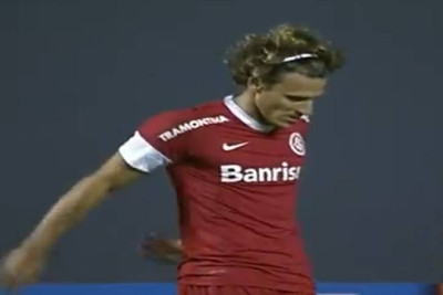 Η συνήθεια του Φορλάν, που έγινε λατρεία! (videos)