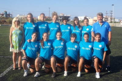 Αγιασμός για τα κορίτσια του Α.Ο. Χαλκίς (photos)