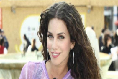 Η Στικούδη αποκάλυψε με ποιον κοιμάται τα βράδια (photo)