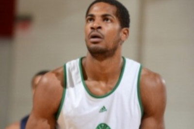 Αποδεσμεύτηκε ο Σιν Ουίλιαμς από τους Ρόκετς