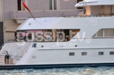 Το πάρτι Πάρη-Εριέττας στα decks της θαλαμηγού «Paris», οι σαμπάνιες, οι αστακοί και οι συναγρίδες!