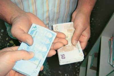 Θερμή παράκληση...