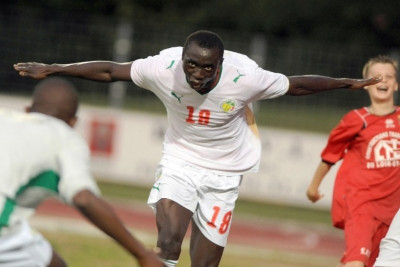 Κεφαλιά… κανονιά από Σισέ (video)