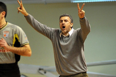 Βετούλας: «Τρομερή ομοιογένεια ο Ολυμπιακός»