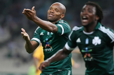 Παναθηναϊκός: Μπήκε ο Μπουμσόνγκ, «κομπλέ» Φορναρόλι-Τοτσέ